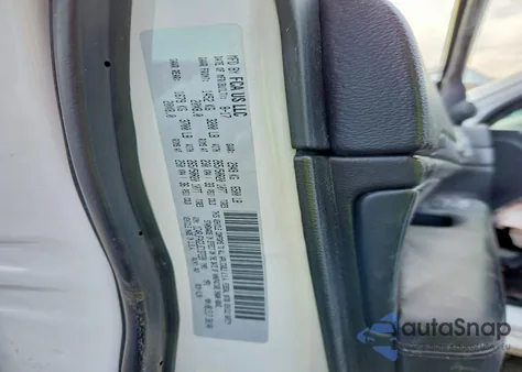 2018 Jeep Grand Cherokee Laredo z USA, uszkodzony, nr VIN 1C4RJFAG2JC137220